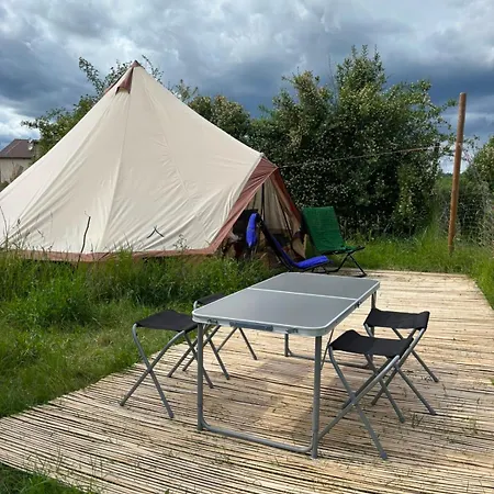 ラグジュアリーテント Acorn Creek Tented Camp Nidda